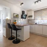 Διαμέρισμα Klanac No 1 *