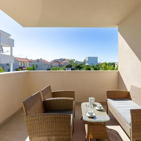 Apartment Klanac No 1