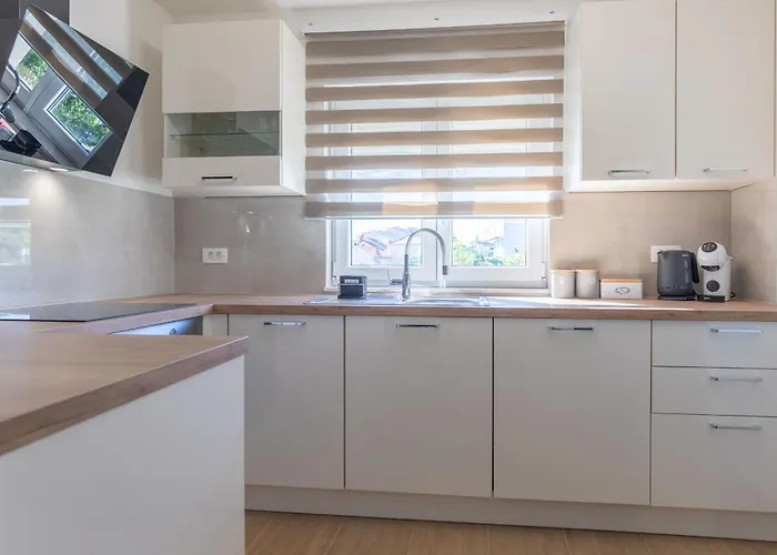 Apartment Klanac No 1