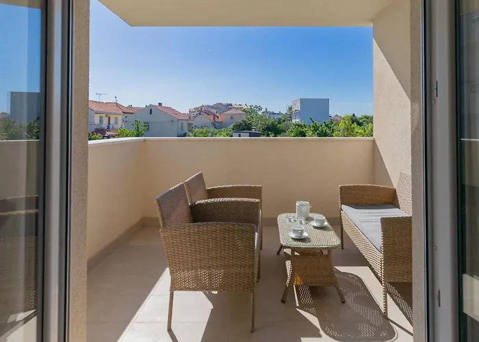 Apartment Klanac No 1 *